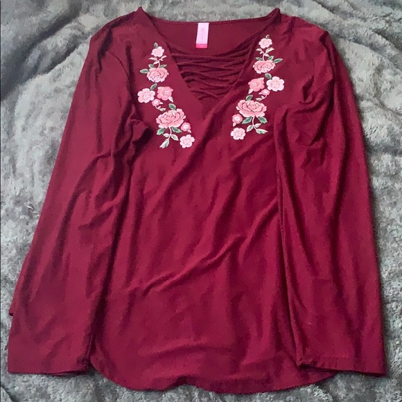 Burgundy long sleeve shirt - Picture 1 of 1